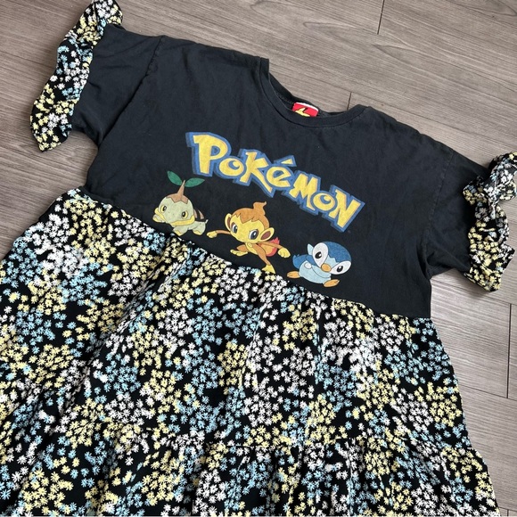 Handmade Upcycled Pokemon Sinnoh Starters Floral T-Shirt Dress Size L - Picture 3 of 4